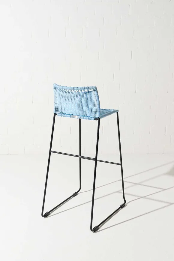 Tucurinca | Dorothee Schumacher Cubico Barstool Indoor Azul